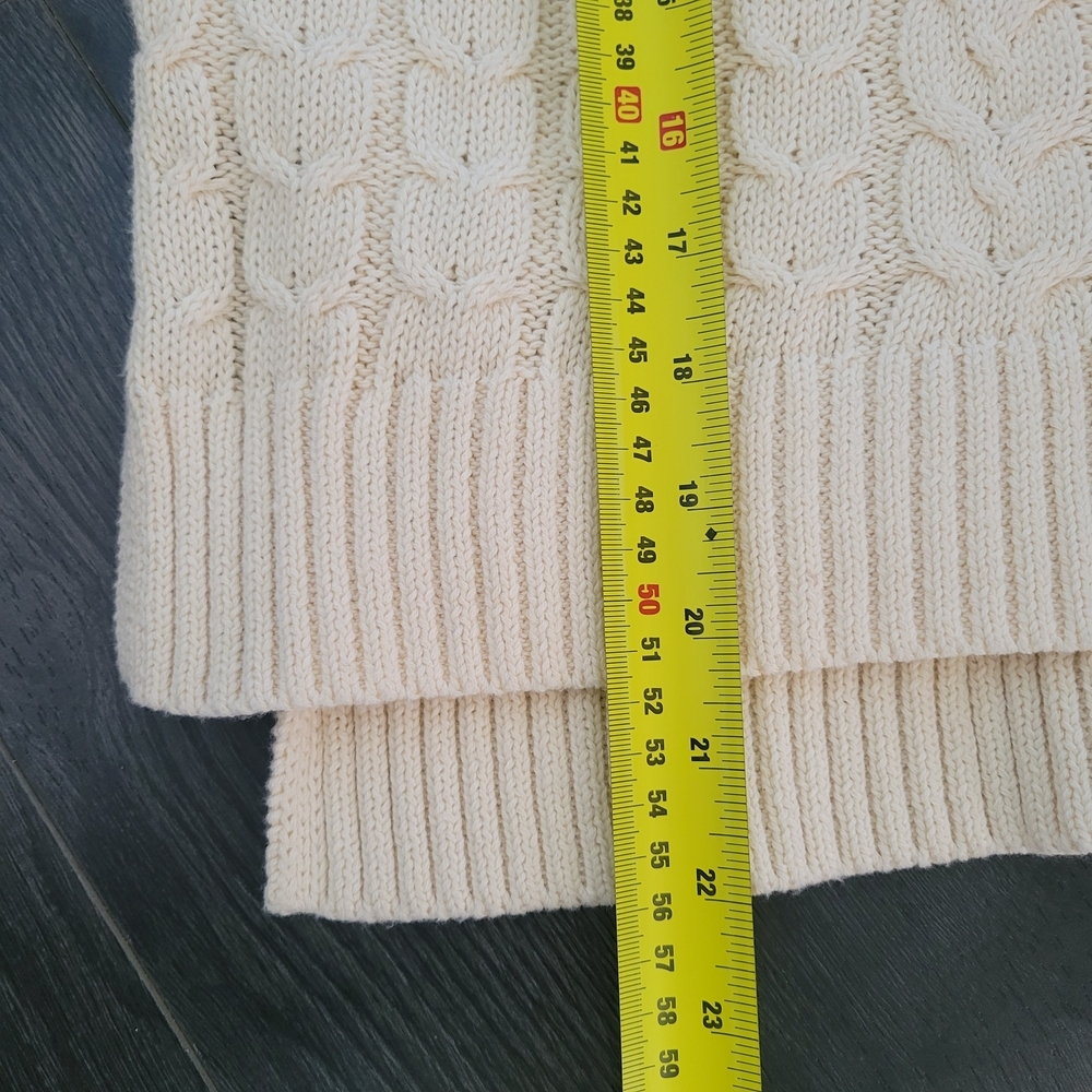 CUPCAKES & CASHMERE Size M Cream Cable Knit V-Neck Sweater Vest - Picture 8 of 8
